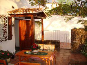 5b  , 2ba   in Chayofa,  Canary Islands   - 357000  EUR