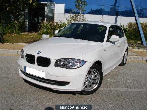 BMW 116 2.0d ** MANTENIMIENTO GRATUITO