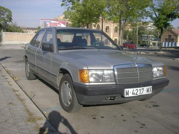 MERCEDES 190 E, 2.0, Gasolina, 1983, metalizado