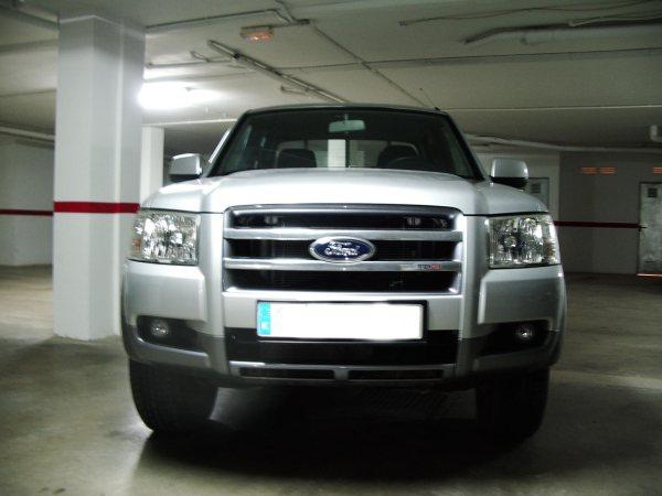 SE VENDE FORD RANGER PICK-UP 2008. POR TRASLADO A MADRID