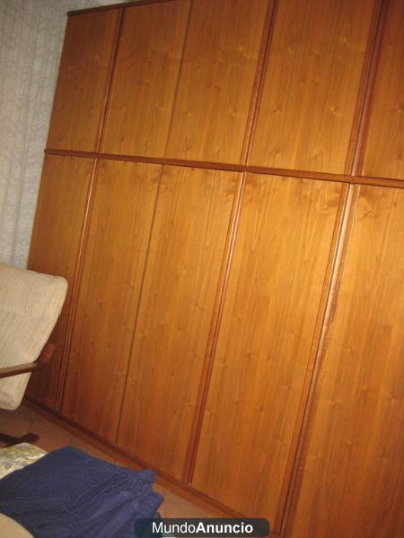Armario dormitorio madera