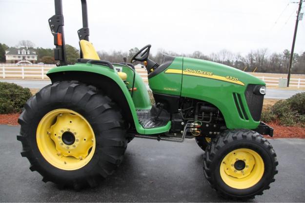 John Deere 4320 560 horas