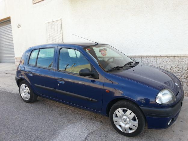 Renault Clio Semi-nuevo