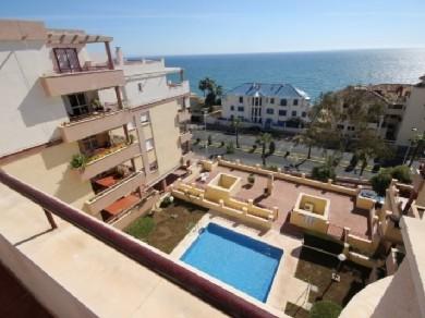 Apartamento con 2 dormitorios se vende en Benalmadena Costa, Costa del Sol