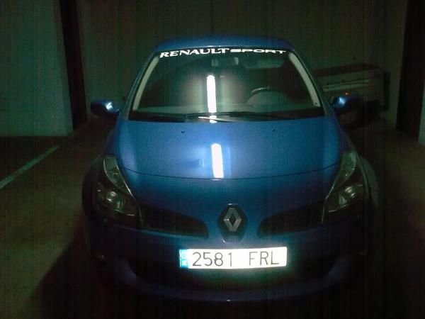 renault clio sport 200cv