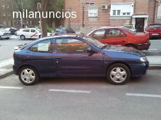 Se vende MEGANE COUPE