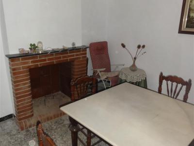 5b  , 1ba   in Oliva,  Valencia And Costa del Azahar   - 99950  EUR