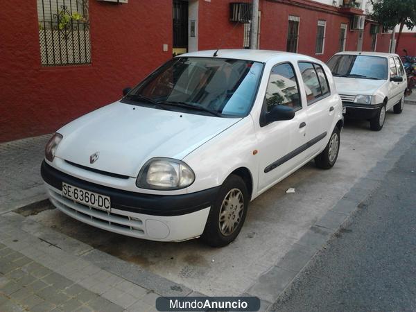 VENDO RENAULT CLIO