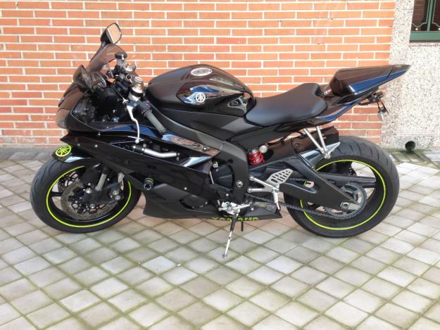 Yamaha R6R 2008 5000 euros