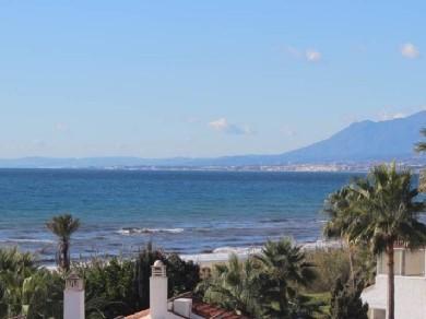 Apartamento con 4 dormitorios se vende en Marbella, Costa del Sol