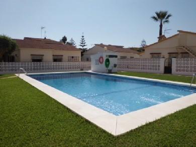 Chalet con 3 dormitorios se vende en Torremolinos, Costa del Sol