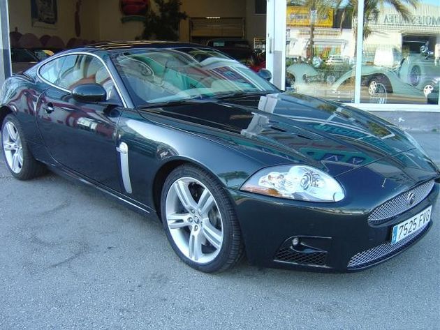 JAGUAR XKR  COUPE