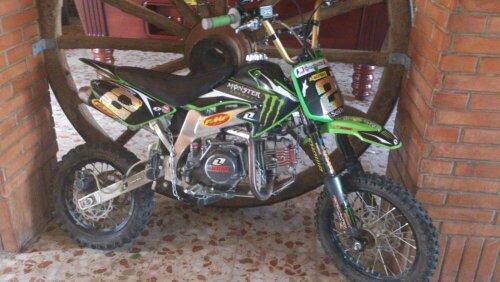 Se vende Pit Bike IMR 140cc.