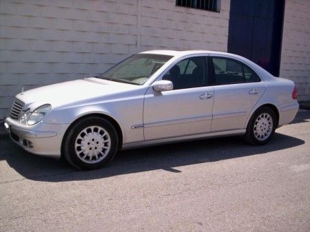 MERCEDES CLASE E  E 280 CDI-AUT-ELEGANCE  - Sevilla