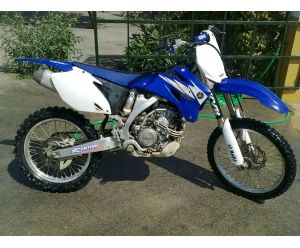 YAMAHA YZ 250