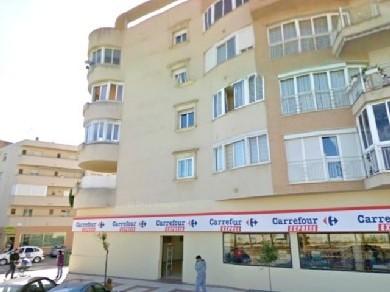 Apartamento con 3 dormitorios se vende en Estepona, Costa del Sol