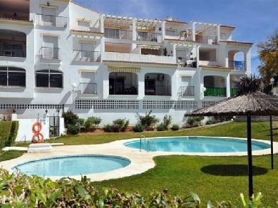 Apartamento con 2 dormitorios se vende en Nerja, Costa del Sol, Axarquia