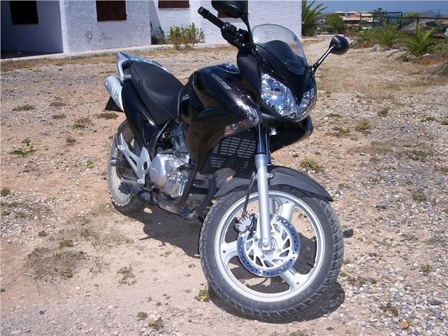 HONDA XL 125V