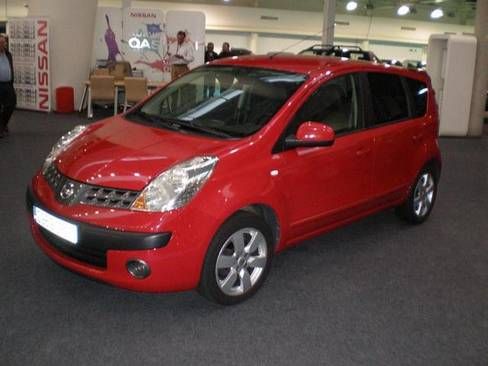 Nissan Note 1.6i Tekna 110 cv