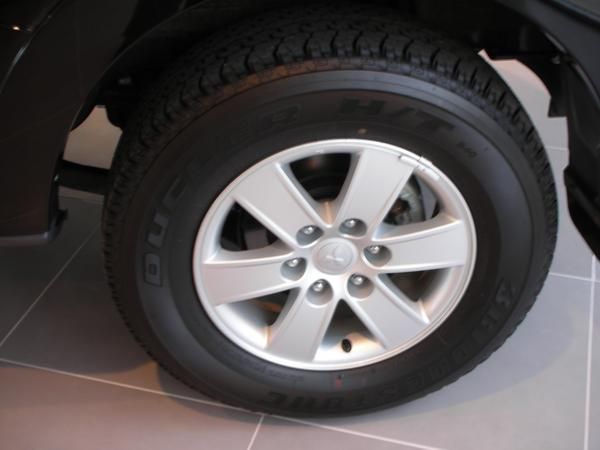 Vendo 5 Bridgestone Dueler 265/65/r17 nuevas