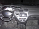 FORD FOCUS FOCUS 1.6 TREND 101cv 5p., azul, año 2001, 63000 km 5500 euros - mejor precio | unprecio.es