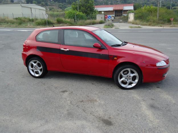 VENDO ALFA ROMEO 147