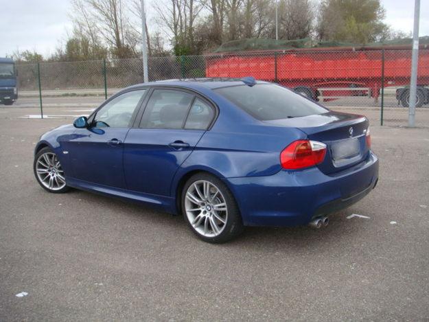 BMW 330D BERLINA EQUIPAMIENTO M 231CV