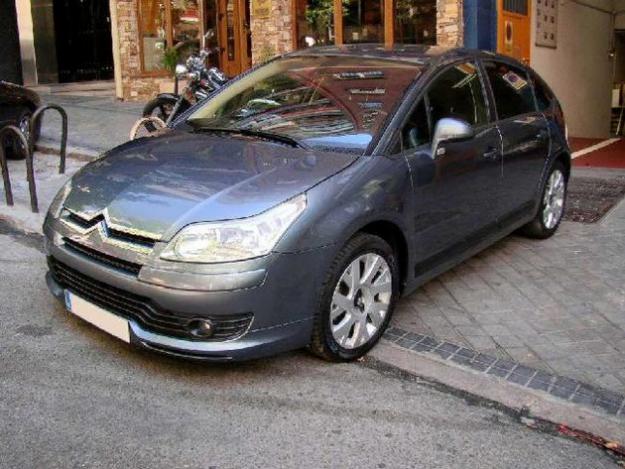 Comprar Citroen C4 1.6 HDI VTR Plus 110 '04 en Madrid