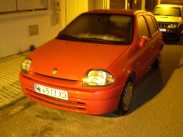 renault clio 1.2i