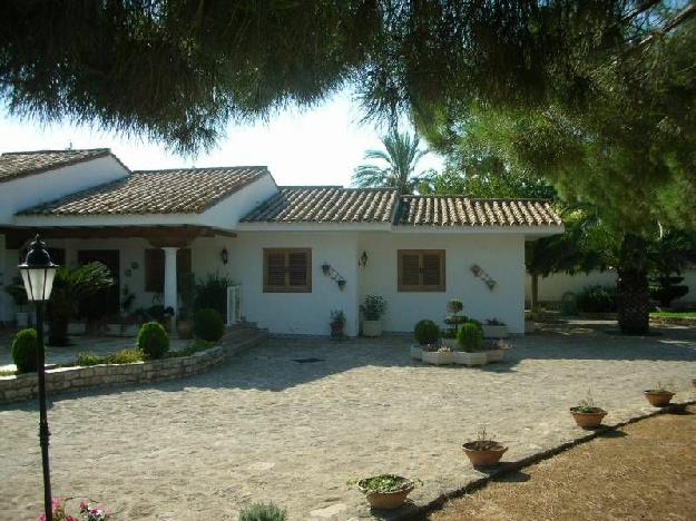 Chalet en venta en Ontinyent, Valencia (Costa Valencia)