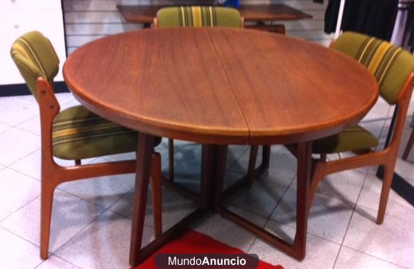 Juego de Mesa Madera Teca