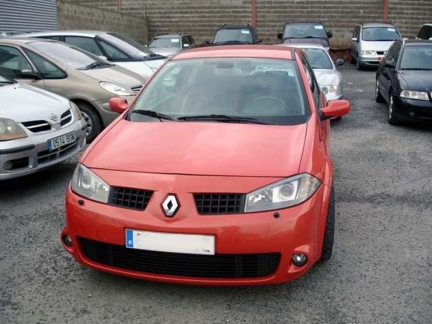 RENAULT MEGANE  2.0T SPORT 225