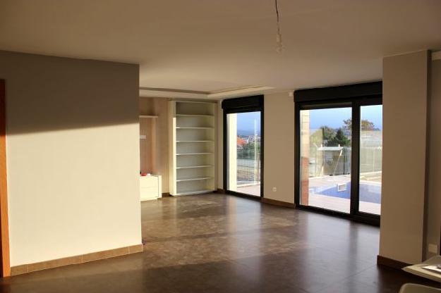 Venta Casa Oleiros 145 m2 - 211.000 euros. 145 m2 - La Coruña