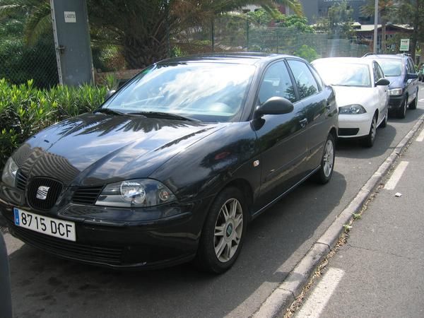 VENDO SEAT CORDOBA 6000   tlf 687076241