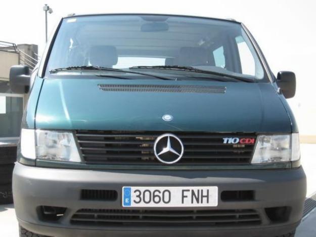 Venta de coche Mercedes Vito 110 Cdi F Multivan '00 en El Prat De Llobregat