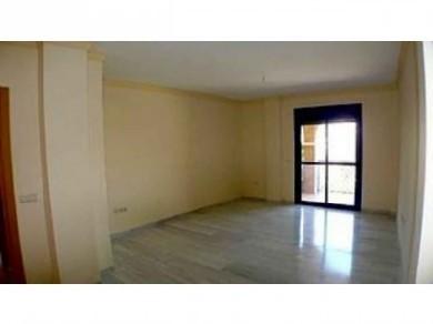 Apartamento con 2 dormitorios se vende en Benalmadena Costa, Costa del Sol