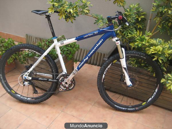 Bicicleta MTB Rocky Mountain Vertex 30