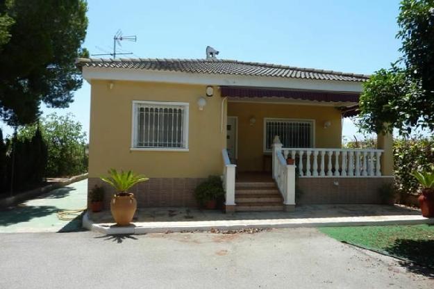 Chalet en venta en Dolores, Alicante (Costa Blanca)