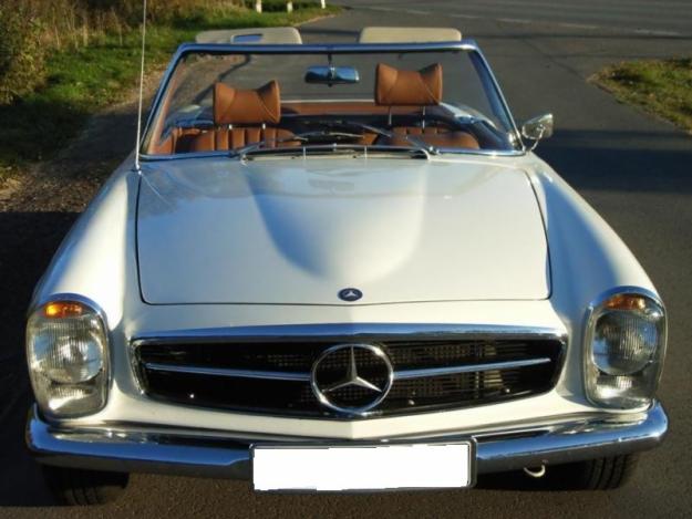 Mercedez-Benz Pagode 230 SL 1965