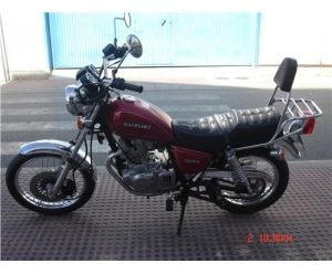 SUZUKI GN 250