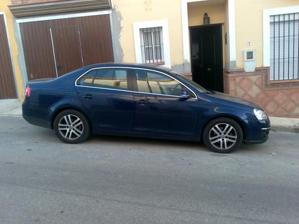 URGENTE VENDO COCHE VOLKSWAGEN JETTA