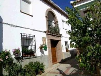 Chalet con 5 dormitorios se vende en Cutar, Axarquia