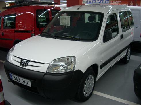 Peugeot Partner 1.6 HDI 75CV, 5 PLAZAS, AIRE ACOND., LIBRO REV. Y GARANTIA