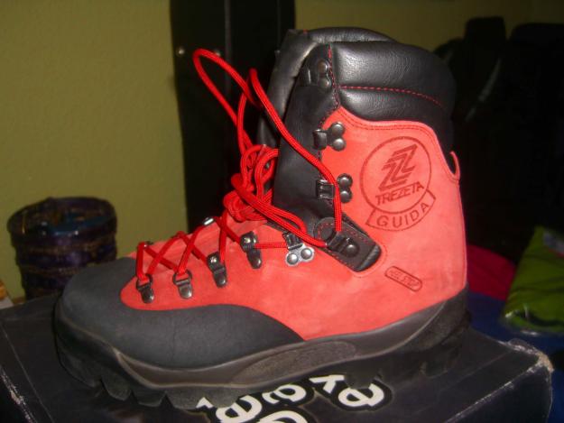 Vendo botas de montaña Trezeta nuevas a estrenar