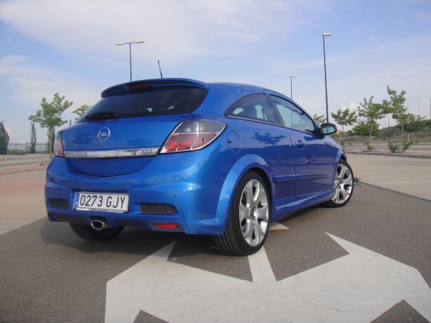 Vendo Opel Astra GTC 2.0 T OPC