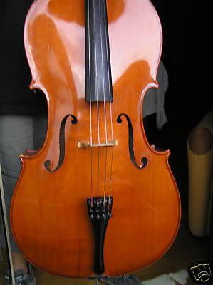 Violoncello alemán de gran calidad.