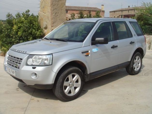 LAND-ROVER FREELANDER 2.2TD4 S