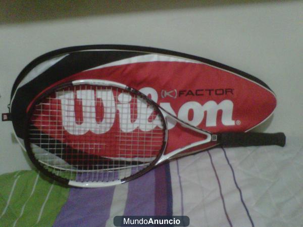 Raqueta de tenis Wilson 1 solo dia de uso. Sevilla. - Sevilla