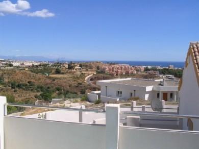 Adosado con 3 dormitorios se vende en Benalmadena Costa, Costa del Sol