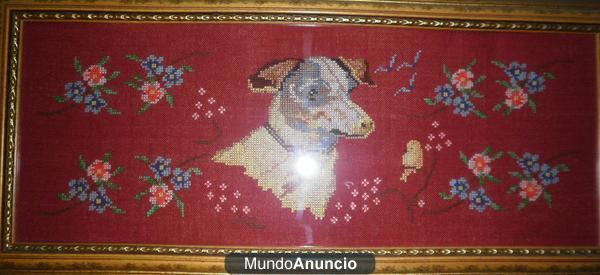 Vendo cuadro de punto de cruz antiguo perro con flores y pájaros